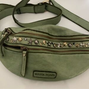Marta Ponti fanny bag green pistachio